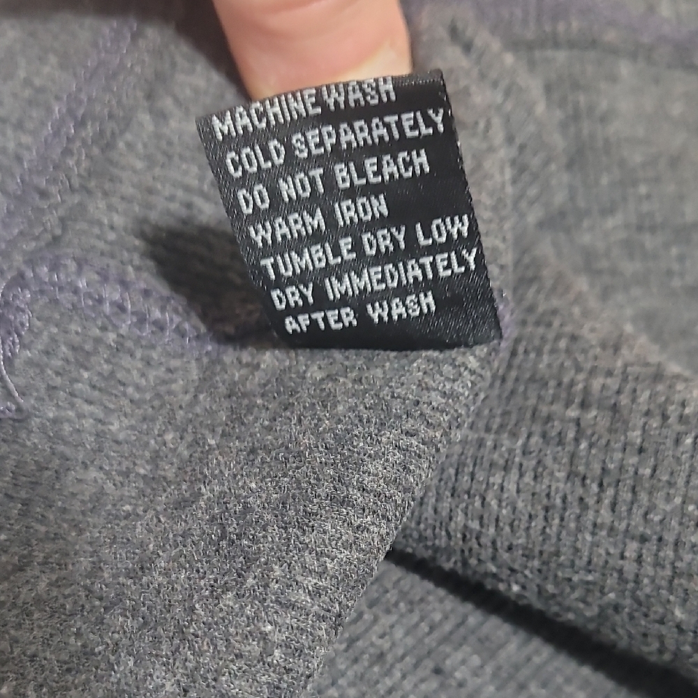 No Fear Gray Graphic Long Sleeve Sweatshirt Size XL. EUC - Picture 10 of 10